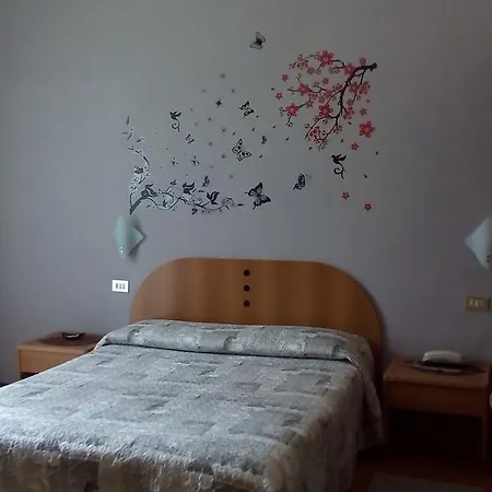 Hotel Tirreno-2